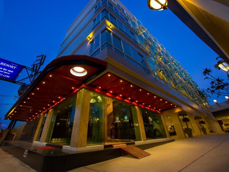Sun Sky Resort Jomtien Beach Exterior photo